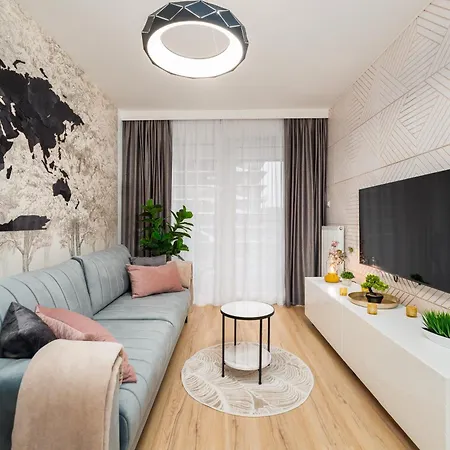 Butterfly Luxury Kasprowicza Klimatyzacja, Prywatny Parking, Basen & Fitness W Cenie Apartment