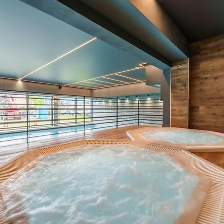 Butterfly Luxury Kasprowicza Klimatyzacja, Prywatny Parking, Basen & Fitness W Cenie Kolobrzeg