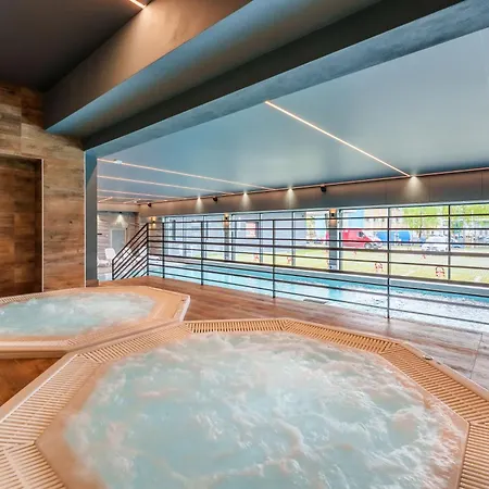 Butterfly Luxury Kasprowicza Klimatyzacja, Prywatny Parking, Basen & Fitness W Cenie * Kolobrzeg