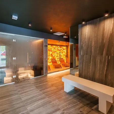 Butterfly Luxury Kasprowicza Klimatyzacja, Prywatny Parking, Basen & Fitness W Cenie Kolobrzeg