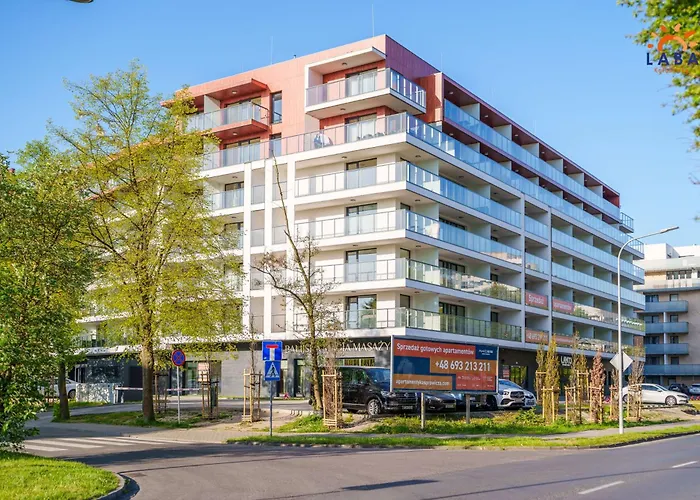 Butterfly Luxury - Basen, Wellness , Klimatyzacja, Parking 350m Od Morza Apartamento Kołobrzeg