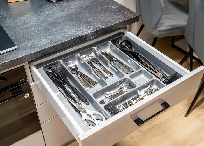 Butterfly Luxury - Basen, Wellness , Klimatyzacja, Parking 350m Od Morza Apartamento