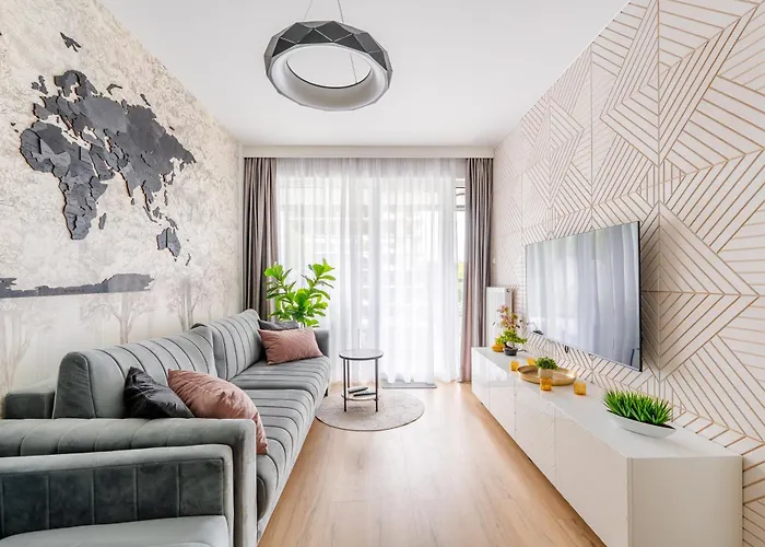 Butterfly Luxury - Basen, Wellness , Klimatyzacja, Parking 350m Od Morza Apartamento