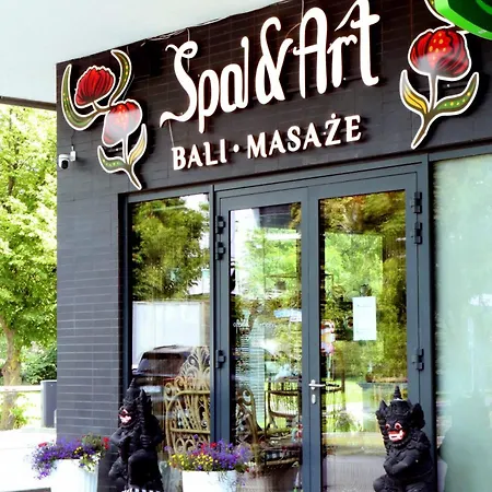 Butterfly Luxury - Basen, Wellness , Klimatyzacja, Parking 350m Od Morza Apartamento