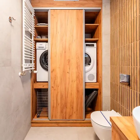 Butterfly Luxury - & Pool - Free Private Parking 350m Od Plazy Апартаменты Колобжег