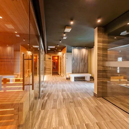 Butterfly Luxury Signature - Basen, I Parking Apartment *