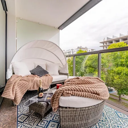 公寓 Butterfly Luxury Kasprowicza 20c - Basen, Wellness , Klimatyzacja, Parking 350m Od Morza 科沃布热格