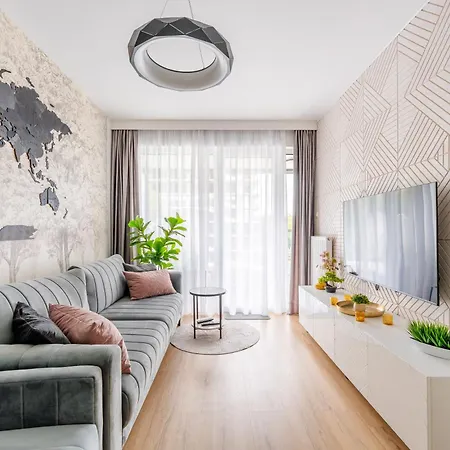 Butterfly Luxury - Basen, Wellness , Klimatyzacja, Parking 350m Od Morza Apartamento