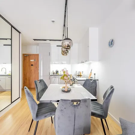 דירה Butterfly Luxury - Basen, Wellness , Klimatyzacja, Parking 350m Od Morza קולובז'ג