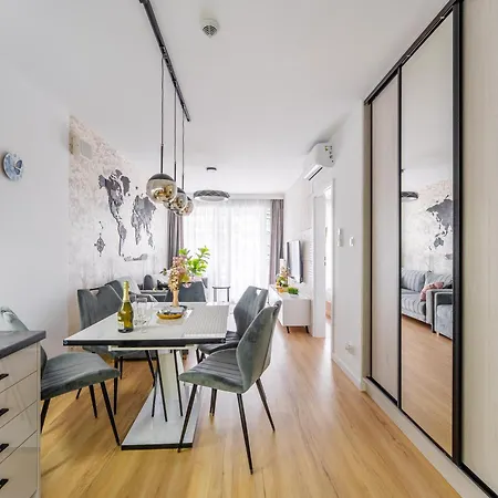 Butterfly Luxury - Basen, Wellness , Klimatyzacja, Parking 350m Od Morza Kolobrzeg