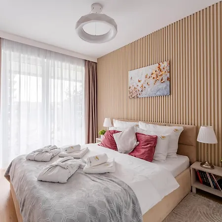 Butterfly Luxury Signature - Basen, Spa I Parking קולובז'ג