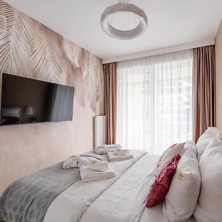 Butterfly Luxury Kasprowicza 20c - Basen, Wellness , Klimatyzacja, Parking 350m Od Morza